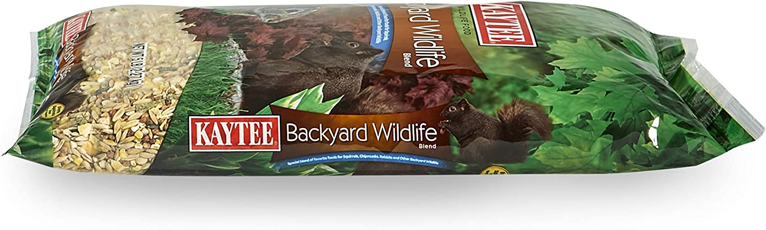 Kaytee Backyard Wildlife Food Blend For Wild Squirrels, Chipmunks, Rabbits and Other Backyard Wildlife, 5 Pound