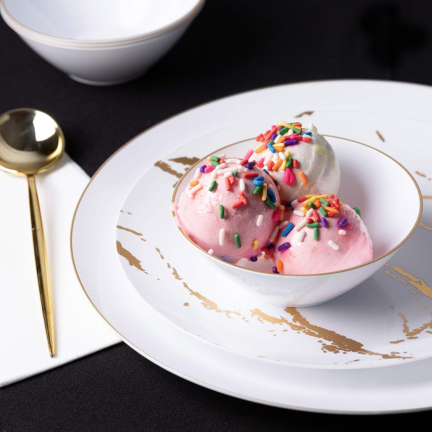 [6 OZ 40 Count] White Plastic Organic Party Dessert bowls ice cream bowl With Gold Rim Premium heavyweight Elegant Disposable Tableware Dishes